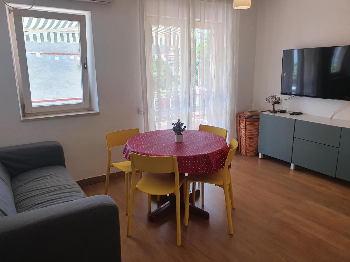 See View Apartment For 2 Spalato Esterno foto